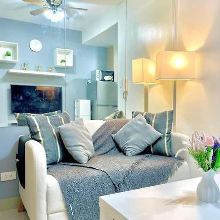 Fully Equipped 1Br Condo At Shore2 Near To Moa Manila Bagian luar foto