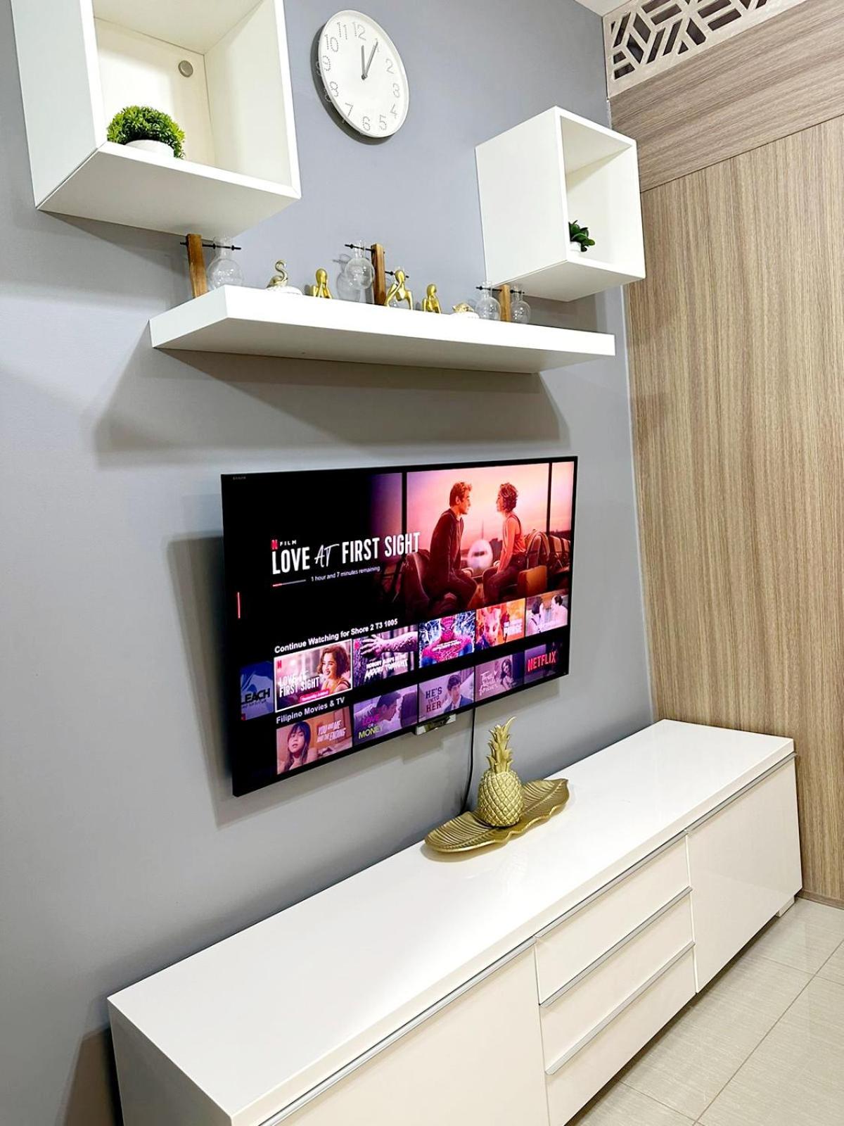 Fully Equipped 1Br Condo At Shore2 Near To Moa Manila Bagian luar foto