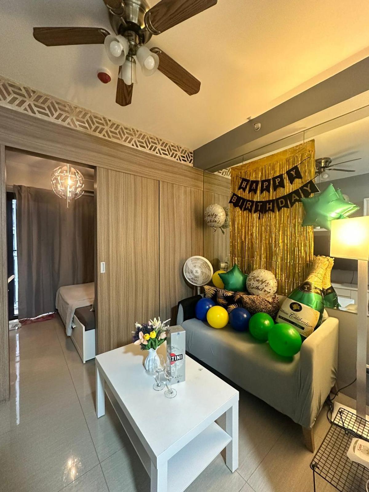 Fully Equipped 1Br Condo At Shore2 Near To Moa Manila Bagian luar foto